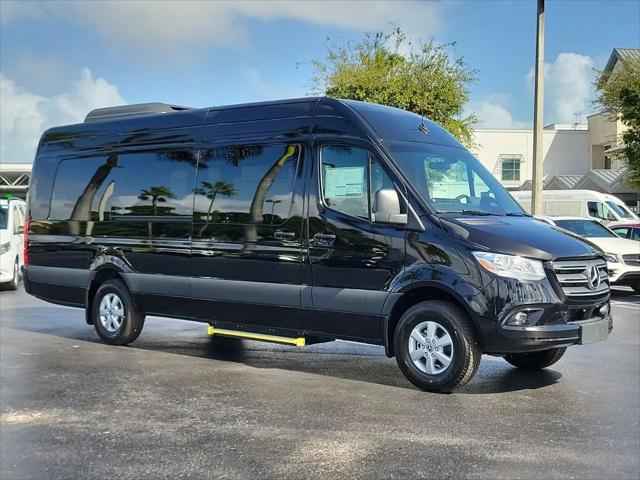 2025 Mercedes-Benz Sprinter 2500 High Roof 4-Cyl Diesel HO