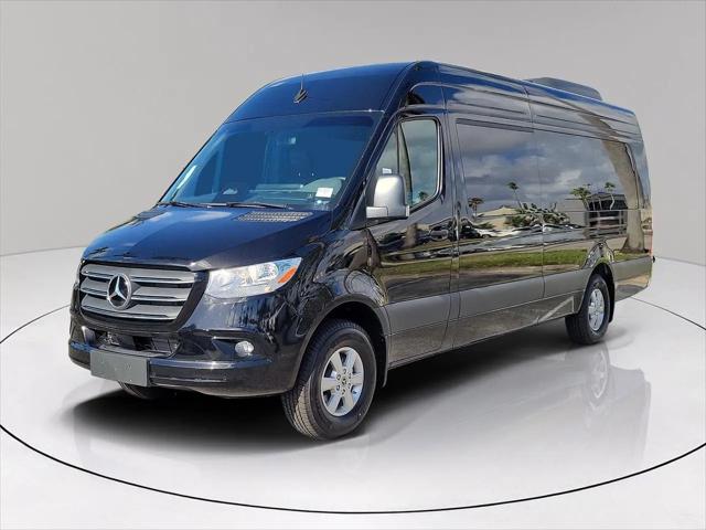 2025 Mercedes-Benz Sprinter 2500 High Roof 4-Cyl Diesel HO
