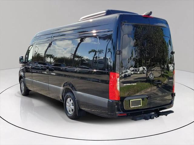 2025 Mercedes-Benz Sprinter 2500 High Roof 4-Cyl Diesel HO