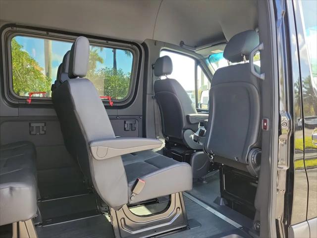 2025 Mercedes-Benz Sprinter 2500 High Roof 4-Cyl Diesel HO