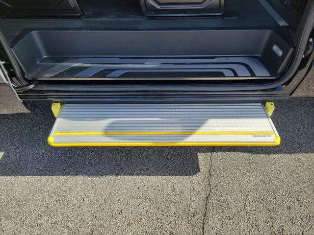 2025 Mercedes-Benz Sprinter 2500 High Roof 4-Cyl Diesel HO