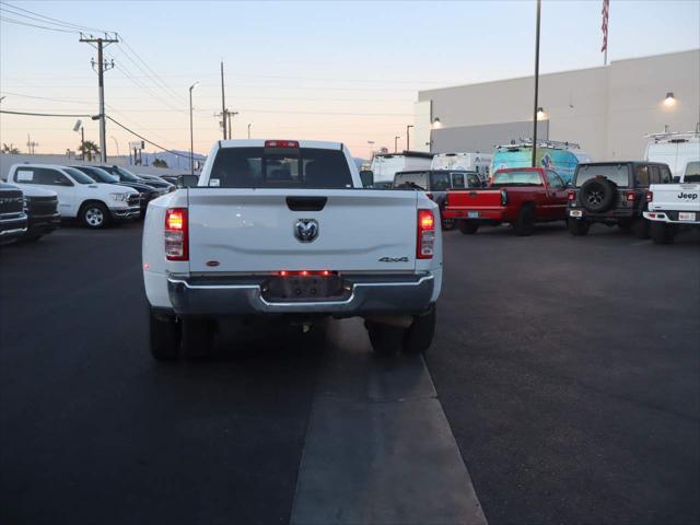 2022 RAM 3500 Tradesman Crew Cab 4x4 8 Box