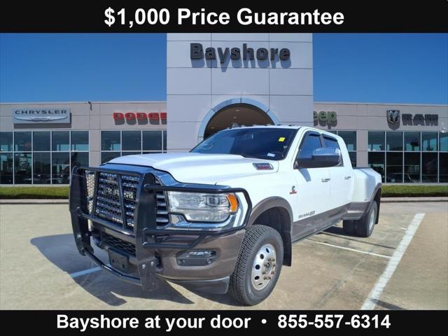 2022 RAM 3500 Limited Longhorn Mega Cab 4x4 64 Box