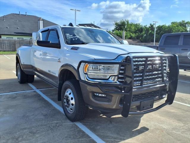 2022 RAM 3500 Limited Longhorn Mega Cab 4x4 64 Box