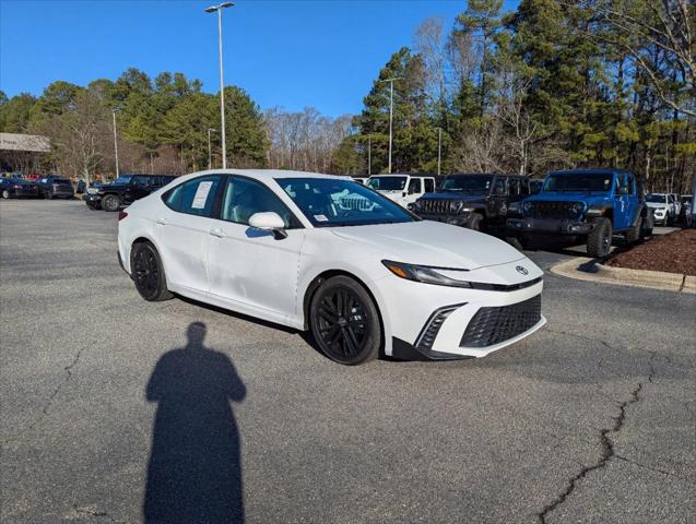 2025 Toyota Camry SE