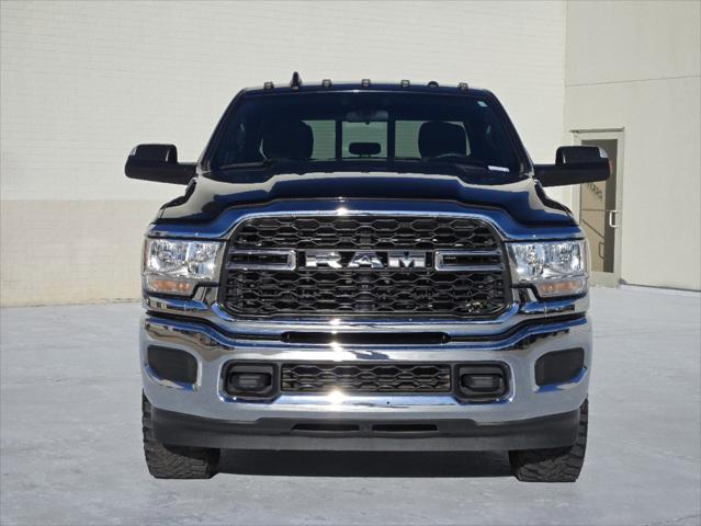 2022 RAM 2500 Tradesman Crew Cab 4x4 64 Box