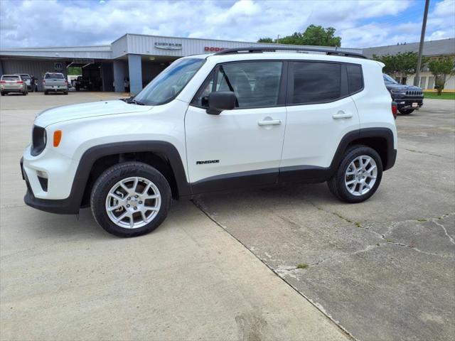 2023 Jeep Renegade Latitude 4x4 for sale in Greenville, MS