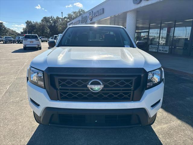 2022 Nissan Frontier Crew Cab S 4x2