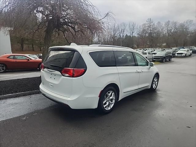 2018 Chrysler Pacifica Touring L Plus