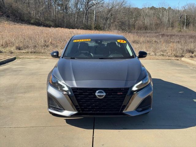 2023 Nissan Altima SR FWD