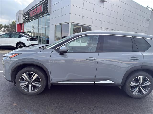 2021 Nissan Rogue Platinum FWD