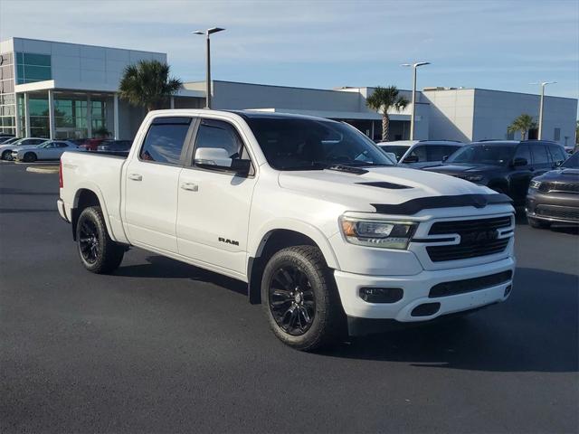 2020 RAM 1500 Laramie Crew Cab 4x4 57 Box