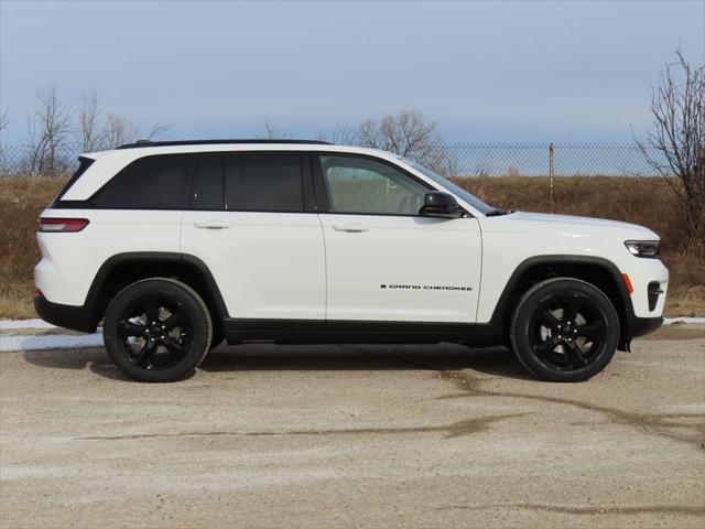 2025 Jeep Grand Cherokee GRAND CHEROKEE ALTITUDE X 4X4