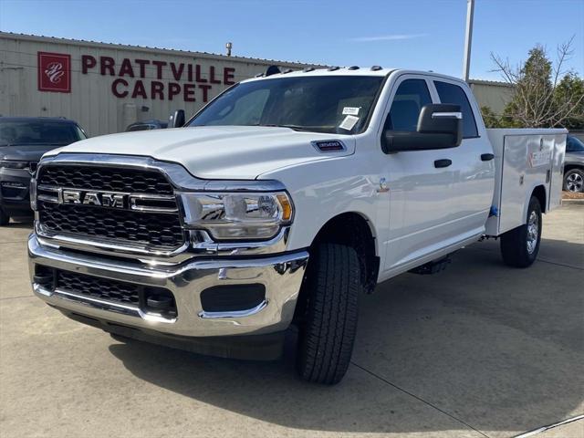 2024 RAM Ram 3500 Chassis Cab RAM 3500 TRADESMAN CREW CAB CHASSIS 4X2 60 CA
