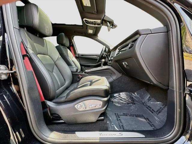 2023 Porsche Macan S