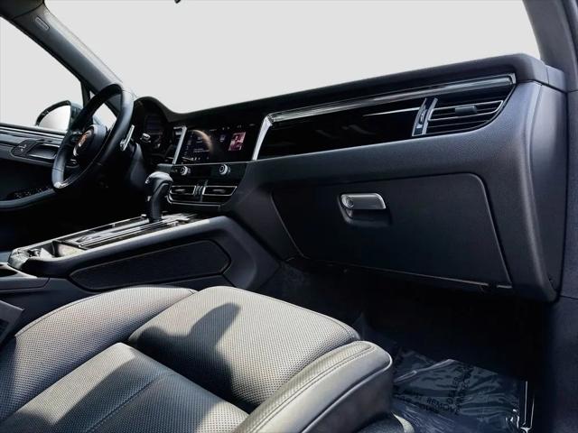 2023 Porsche Macan S