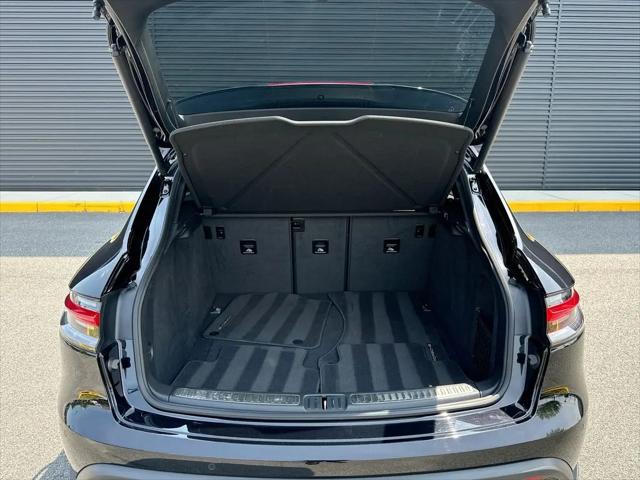 2023 Porsche Macan S