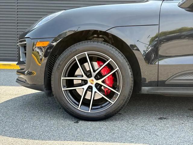 2023 Porsche Macan S