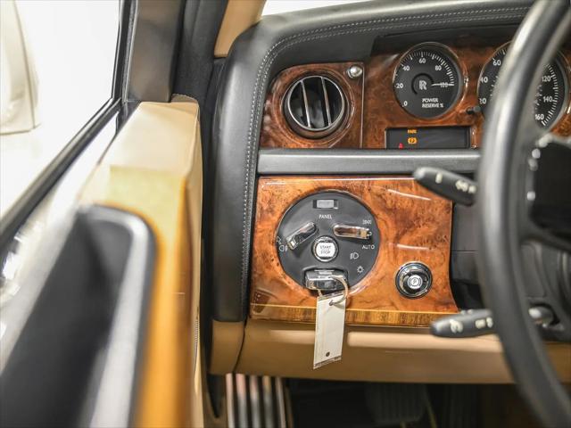 2004 Rolls-Royce Phantom Standard