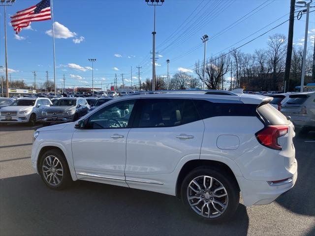 2022 GMC Terrain AWD Denali