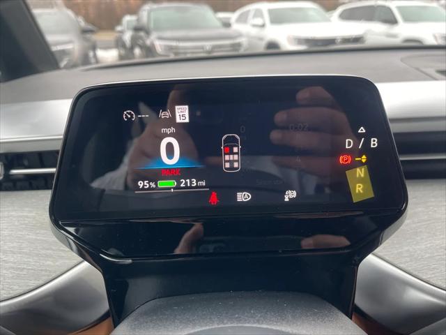 2025 Volkswagen ID. Buzz Pro S