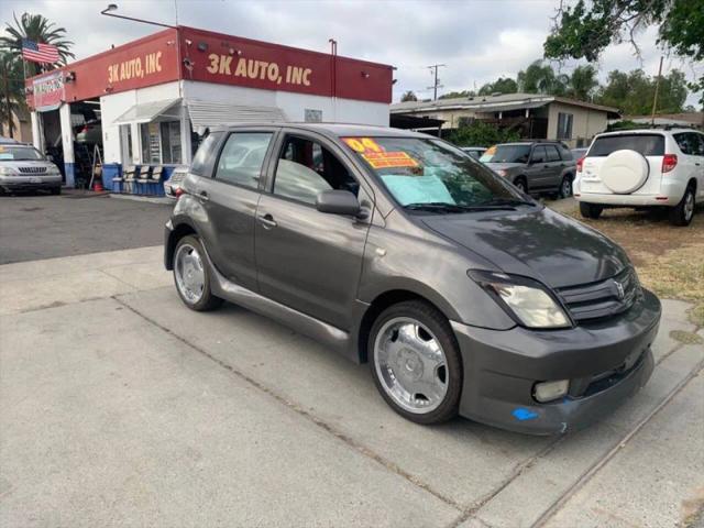 2004 Scion xA Hatchback 4D