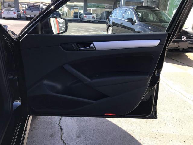 2013 Volkswagen Passat 2.5L SE