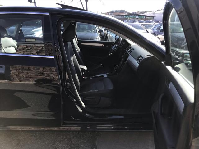 2013 Volkswagen Passat 2.5L SE