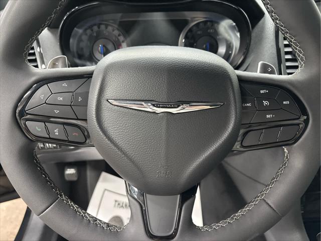 Used 2023 Chrysler 300 For Sale in Wilmington, OH