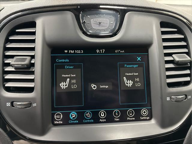 Used 2023 Chrysler 300 For Sale in Wilmington, OH