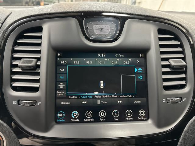 Used 2023 Chrysler 300 For Sale in Wilmington, OH