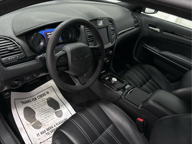 Used 2023 Chrysler 300 For Sale in Wilmington, OH