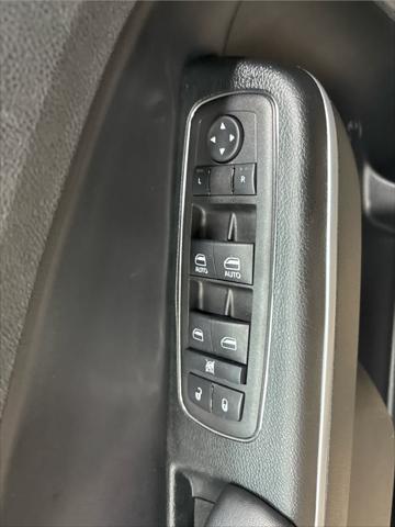 Used 2023 Chrysler 300 For Sale in Wilmington, OH