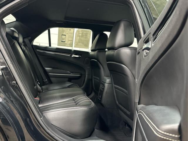 Used 2023 Chrysler 300 For Sale in Wilmington, OH