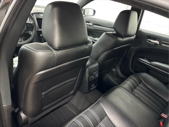 Used 2023 Chrysler 300 For Sale in Wilmington, OH