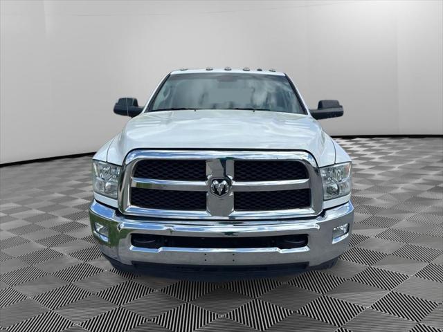 2018 RAM 3500 Chassis Tradesman/SLT/Laramie