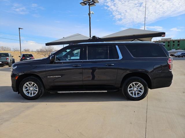 2023 Chevrolet Suburban 2WD LT