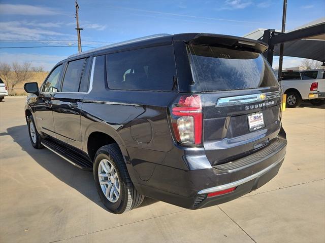 2023 Chevrolet Suburban 2WD LT