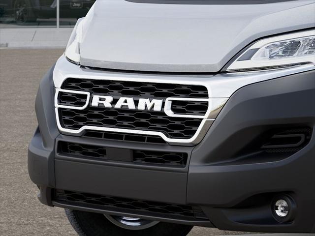 2025 Ram ProMaster Cargo Van SLT Low Roof 136" WB