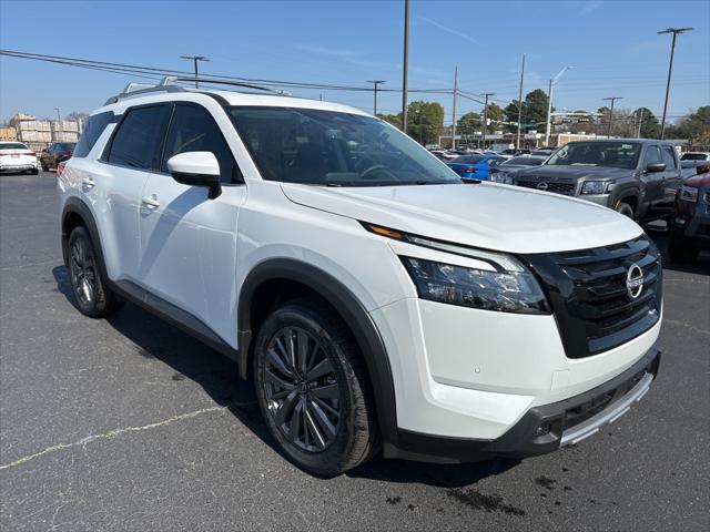 2025 Nissan Pathfinder SL FWD