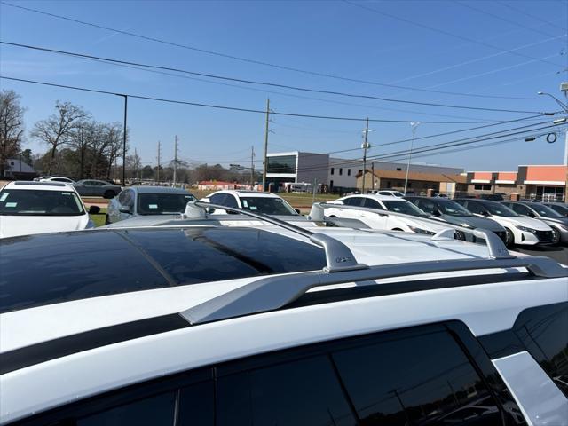 2025 Nissan Pathfinder SL FWD
