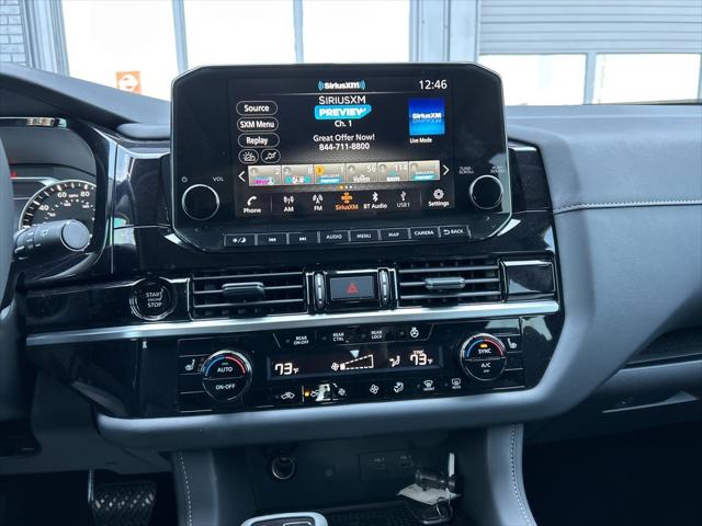 2025 Nissan Pathfinder SL FWD