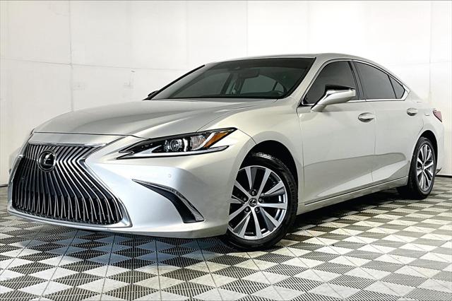 Used 2020 Lexus ES 350 with VIN 58ADZ1B17LU057543 for sale in Olive Branch, MS