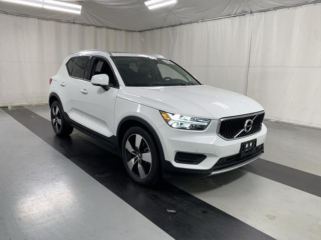 2020 Volvo XC40