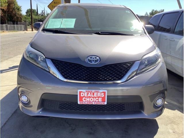 2015 Toyota Sienna SE Premium 8 Passenger