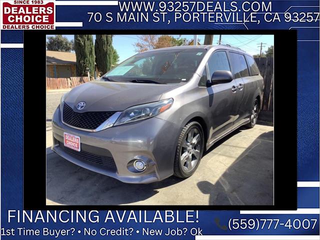 2015 Toyota Sienna SE Premium 8 Passenger for sale in Porterville, CA