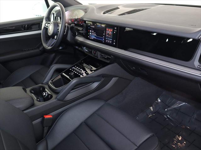2024 Porsche Cayenne Unknown