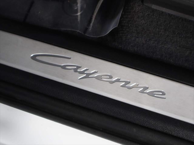 2024 Porsche Cayenne Unknown