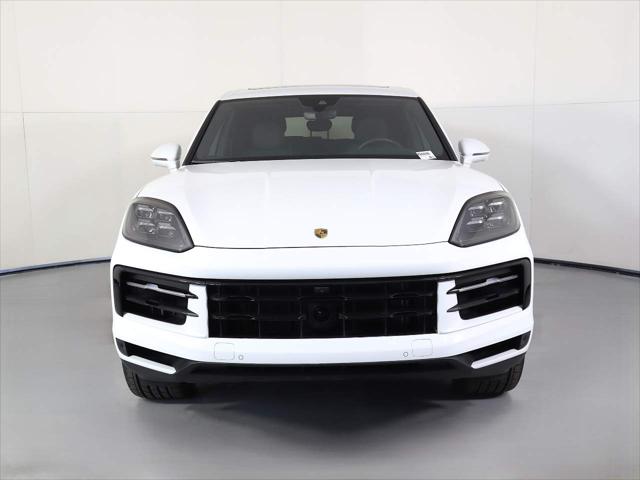 2024 Porsche Cayenne Unknown