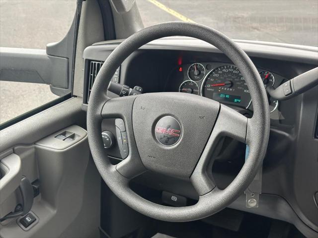 2024 GMC Savana Cutaway Work Van